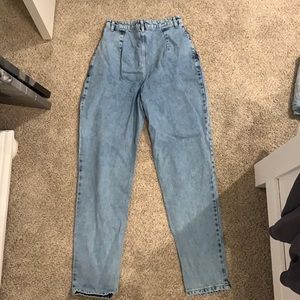 Nastygal mom jeans size 4